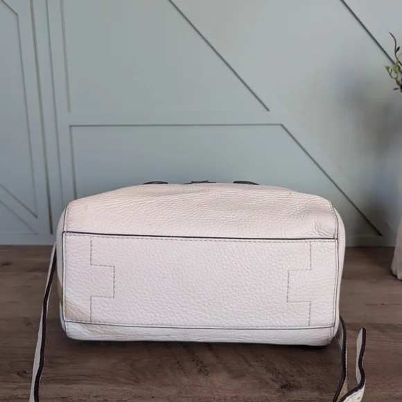 Tory Burch McGraw Small Satchel, an elegant pebbled leather  Crossbody bag - Picture 10 of 15